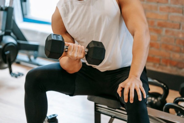 repetisi gym pemula (Sumber: IDN Times)
